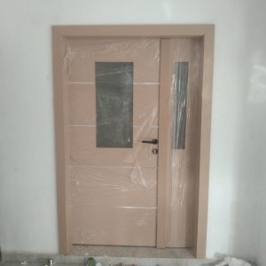 BNRT HALF GLASS ACCENTED DOOR